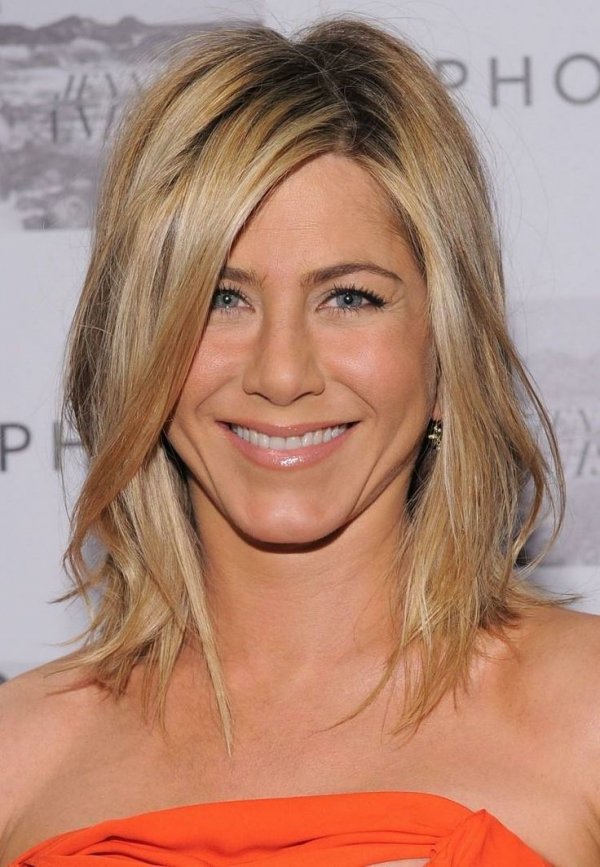 Jennifer Anniston