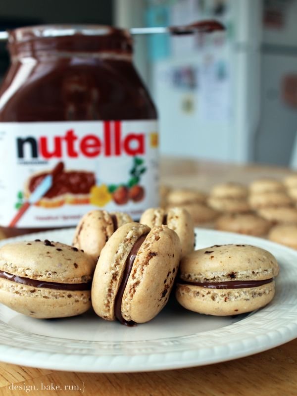 Nutella Macaron