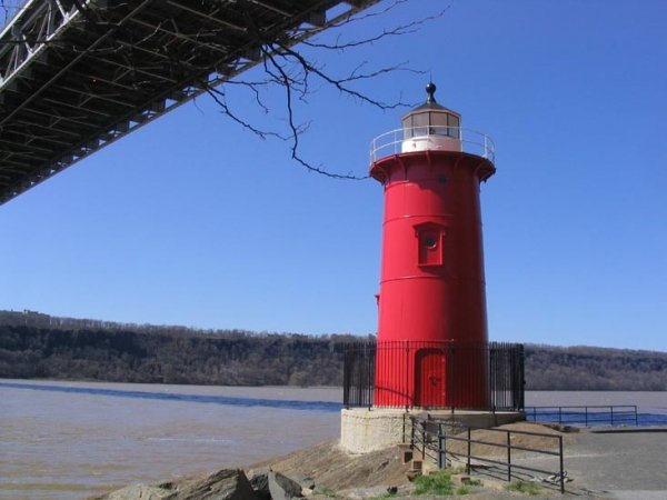 Little Red Lighthouse, Manhattan