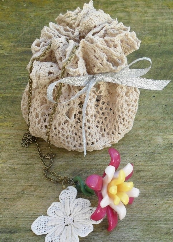 Dainty Drawstring Bag