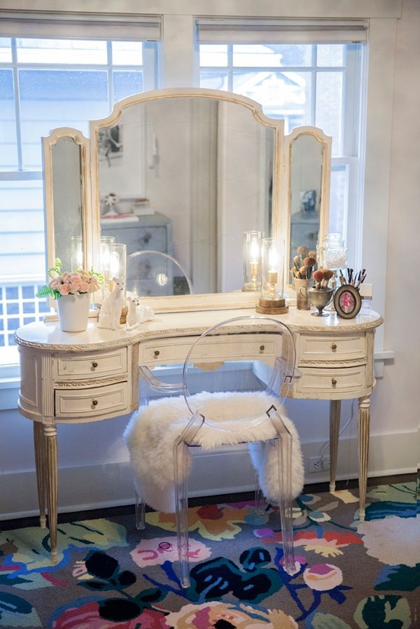 Dream Vanity