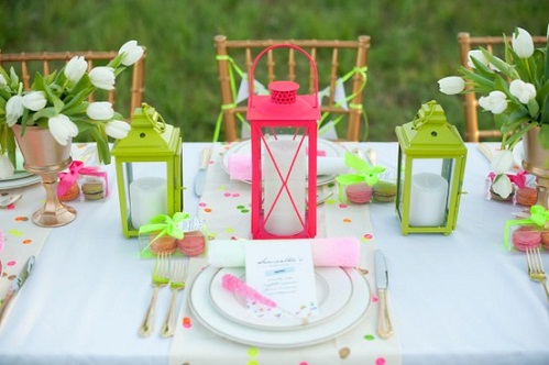 Neon Wedding Decor...