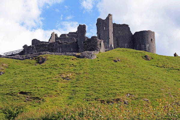 Carreg Cennen Castle, Wales