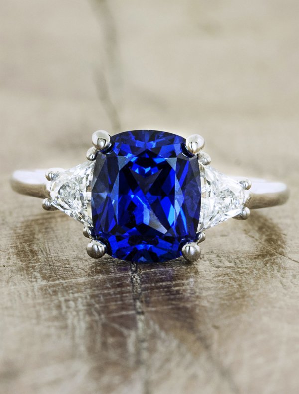 jewellery,gemstone,fashion accessory,sapphire,ring,