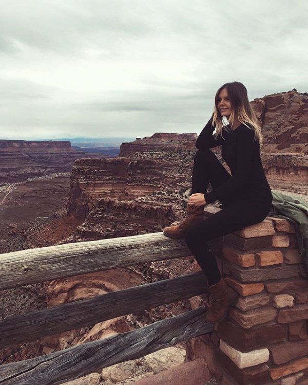 Canyonlands National Park, Shafer Trail, photograph, badlands, portrait photography, beauty,