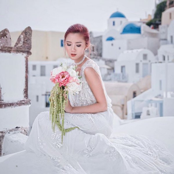 woman, bride, wedding dress, lavender, portrait photography,