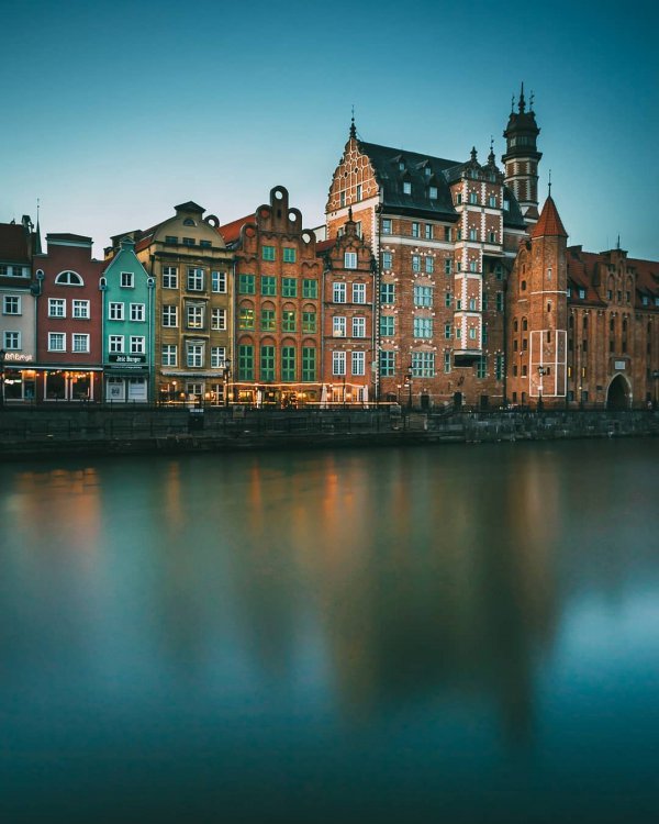 reflection, waterway, water, cityscape, landmark,