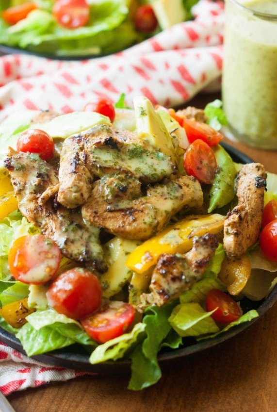 Sizzling Cilantro Lime Fajita Salad with Honey Lime Vinaigrette