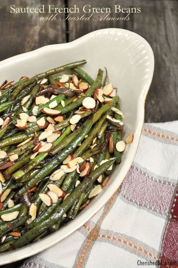 Sauteed French Green Beans with Toasted Almonds