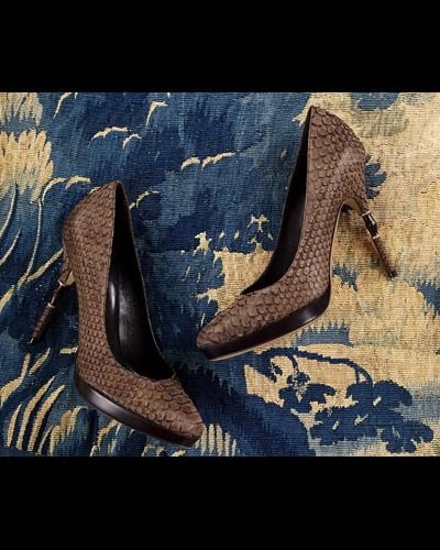 Roma Khaki Python Pumps