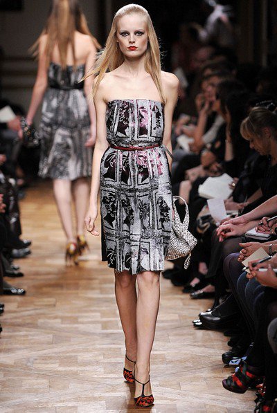 Miu Miu Spring 2009 - a Look at the European past ...