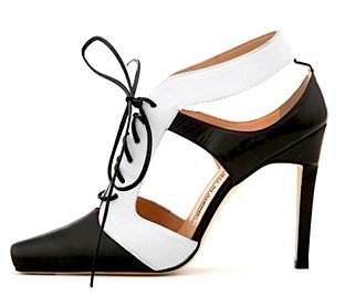 Manolo Blahnik Graphic Gillie Shoe