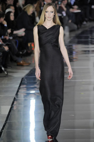 Black Silk Sleeveless Gown