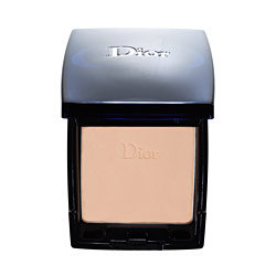 DiorSkin Forever Compact Flawless and Moist Extremewear