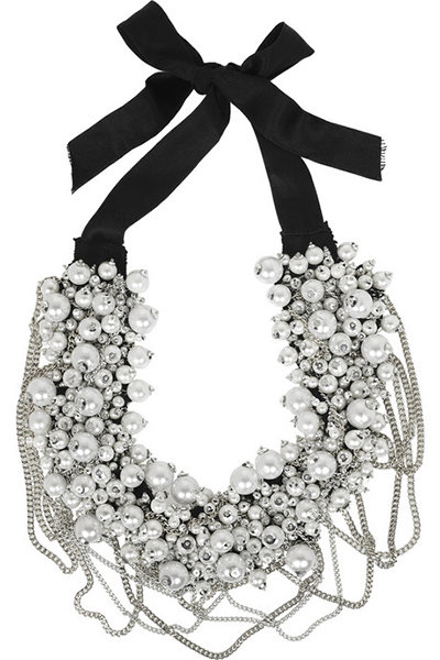 Glass Pearl Ribbon Necklace by Oscar De La Renta