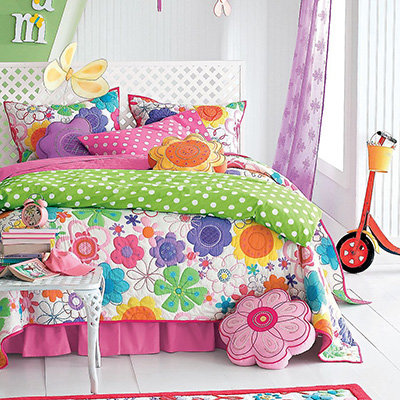 Company Kids Modern Bloom Quilt Set