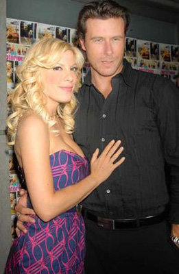 Tori Spelling and Dean McDermott