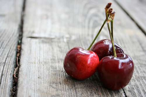 Cherry-Berry Pomegranate Smoothies