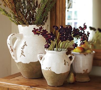 7 Pretty Garden Accessories