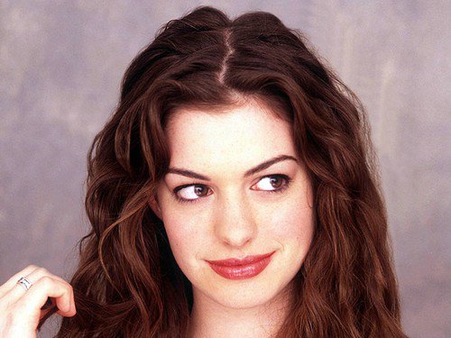 Anne Hathaway