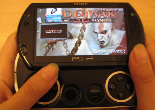 PSP GO