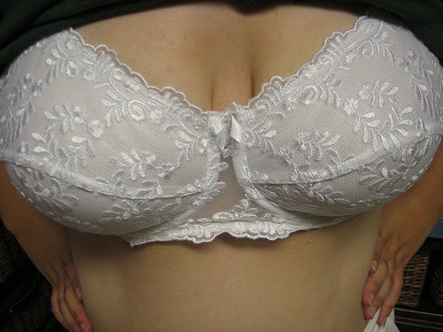 Your Skin Bulges out the Sides of the Bra