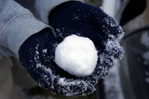 Snowball Throw