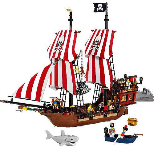 LEGO Pirates Brickbeard's Bounty