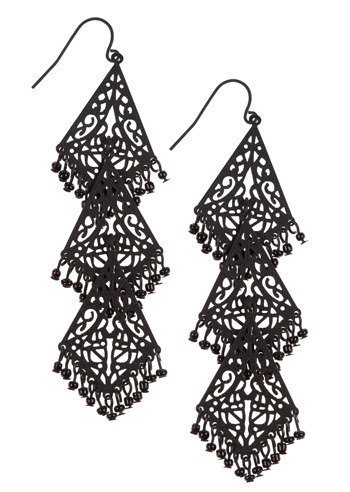 Rue Montagne De La Cour Earrings