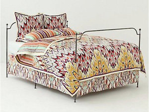 Dynamic Ikat Bedding