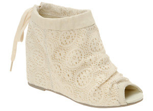 Aldo Checo Crochet Wedges