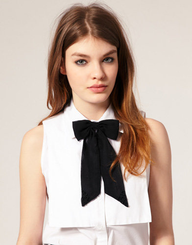 Chiffon Bow Neck Tie