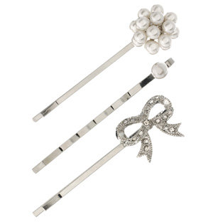 Oasis Bow & Pearl Trio Hair Slides