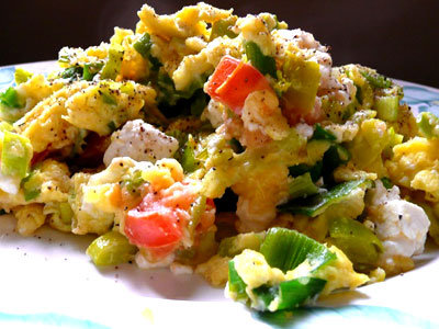 Drain the Pasta, Leaving a Bit of Water Clinging to It. Add the Pasta to the Cooked Greens; Toss Well. Season to Taste with Pepper and Salt. Serve Immediately with a Loaf of the Thick-crusted, Whole-grain Bread