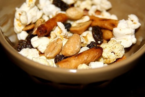 Sweet and Spicy Snack Mix