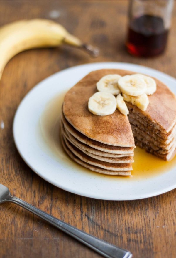 Naturally Sweetened Spelt Pancakes