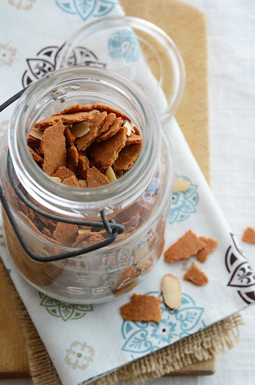 Homemade Hearty Almond-Vanilla Cereal