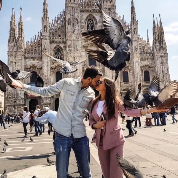 Milan Cathedral,crowd,tourism,monument,temple,