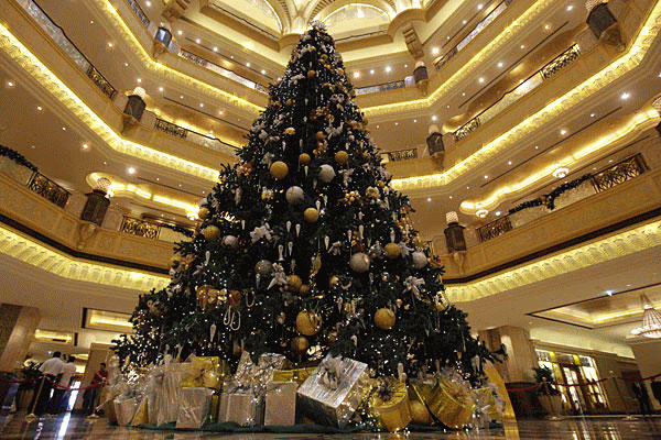 christmas tree, christmas decoration, shopping mall, lighting, lobby,