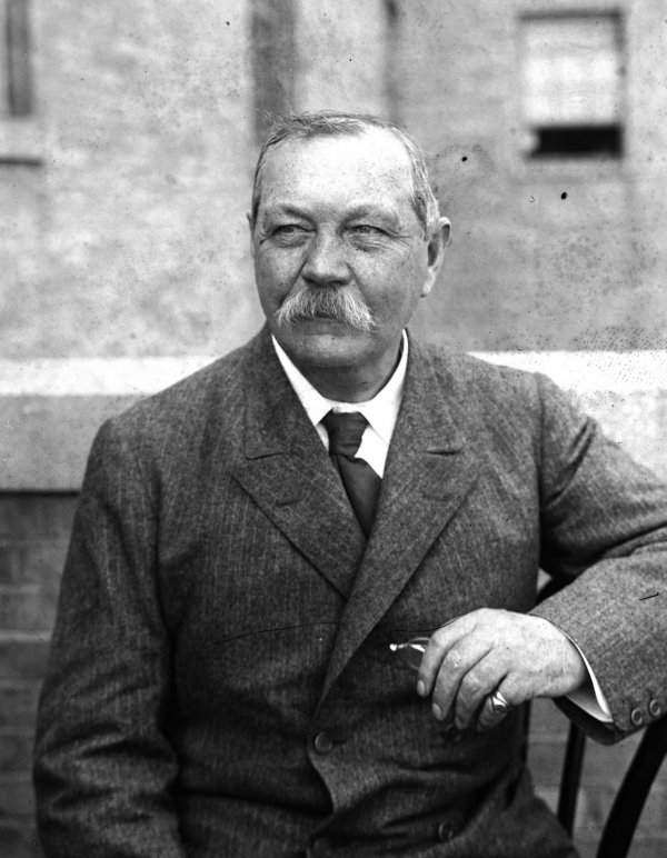 Arthur Conan Doyle