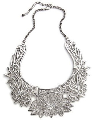 Modcloth Chrysanthemum Necklace