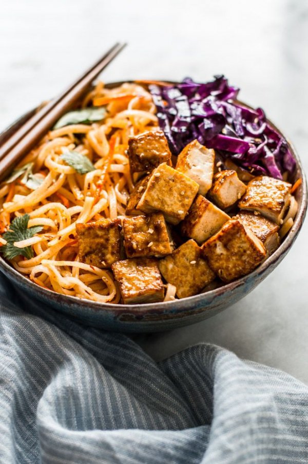 Coconut Curry Stir Fry Noodles with Glazed Tofu