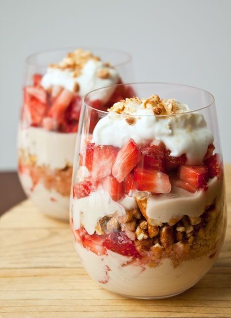 Strawberry Pretzel Parfaits