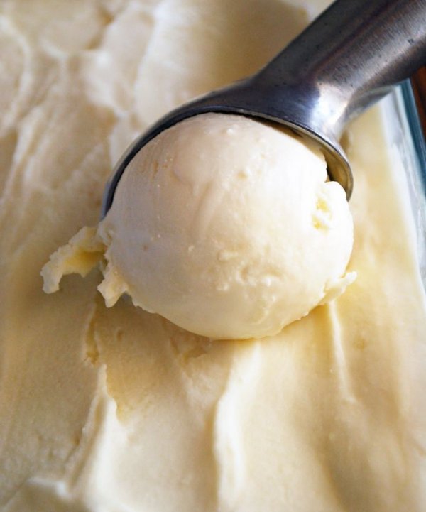 Goat Cheese and Honey Ice Cream