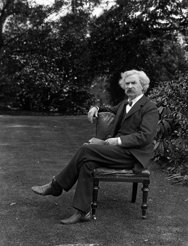 Mark Twain, about 1900