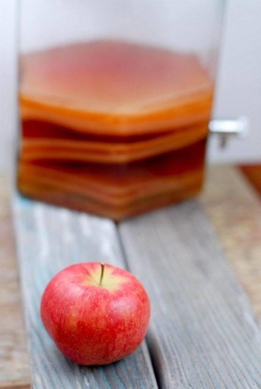 Make Your Own Apple Cider Vinegar