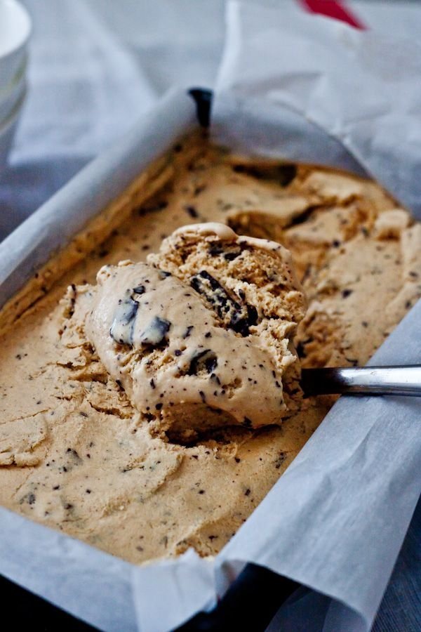 Burnt Sugar Ice Cream with Chocolate Bits