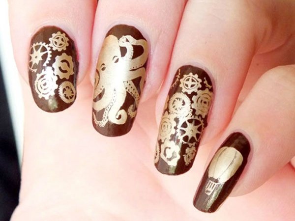 Jules Verne Nails