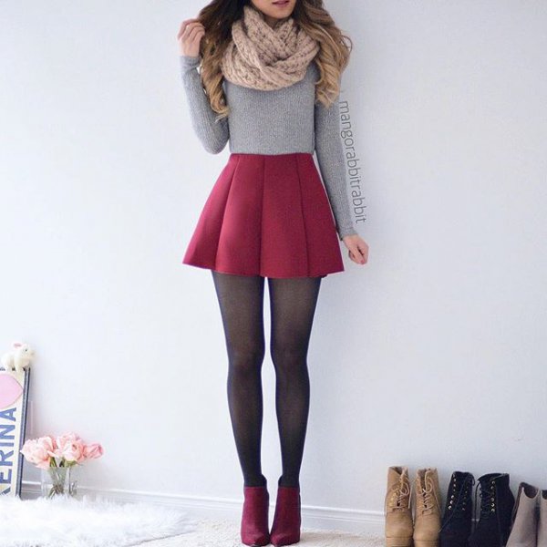 clothing, leg, leather, jacket, thigh,