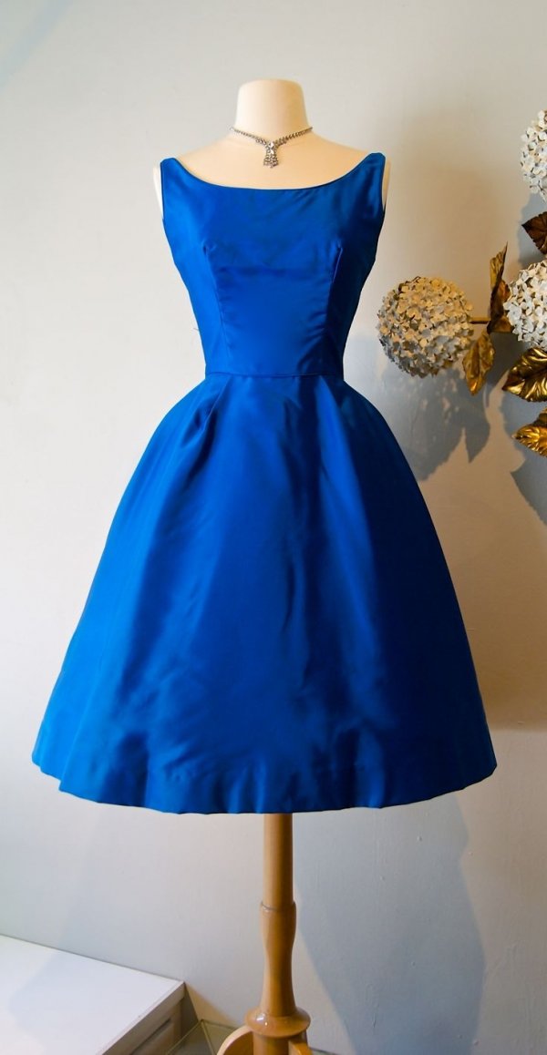 34 Stunning Vintage Dresses You Are Going to Want in Your Closet ...